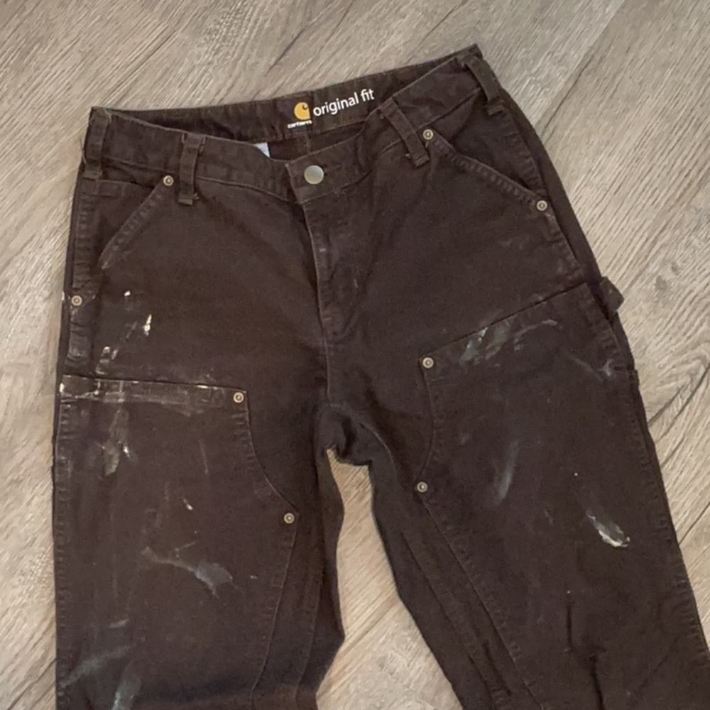 Carhartt Women’s Straight Leg Jeans in Black-Brown. Distressed